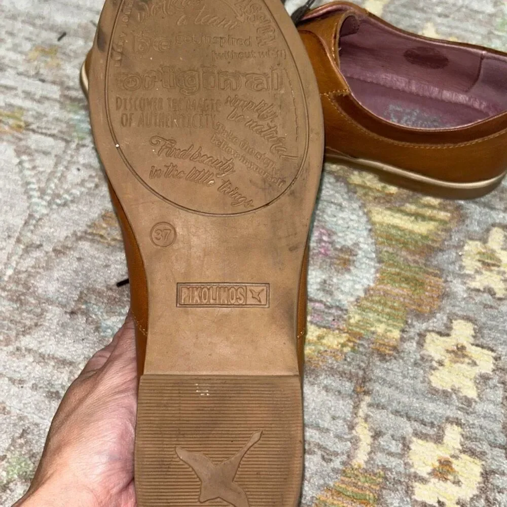 Pikolinos brown lace up dress shoes sz 37